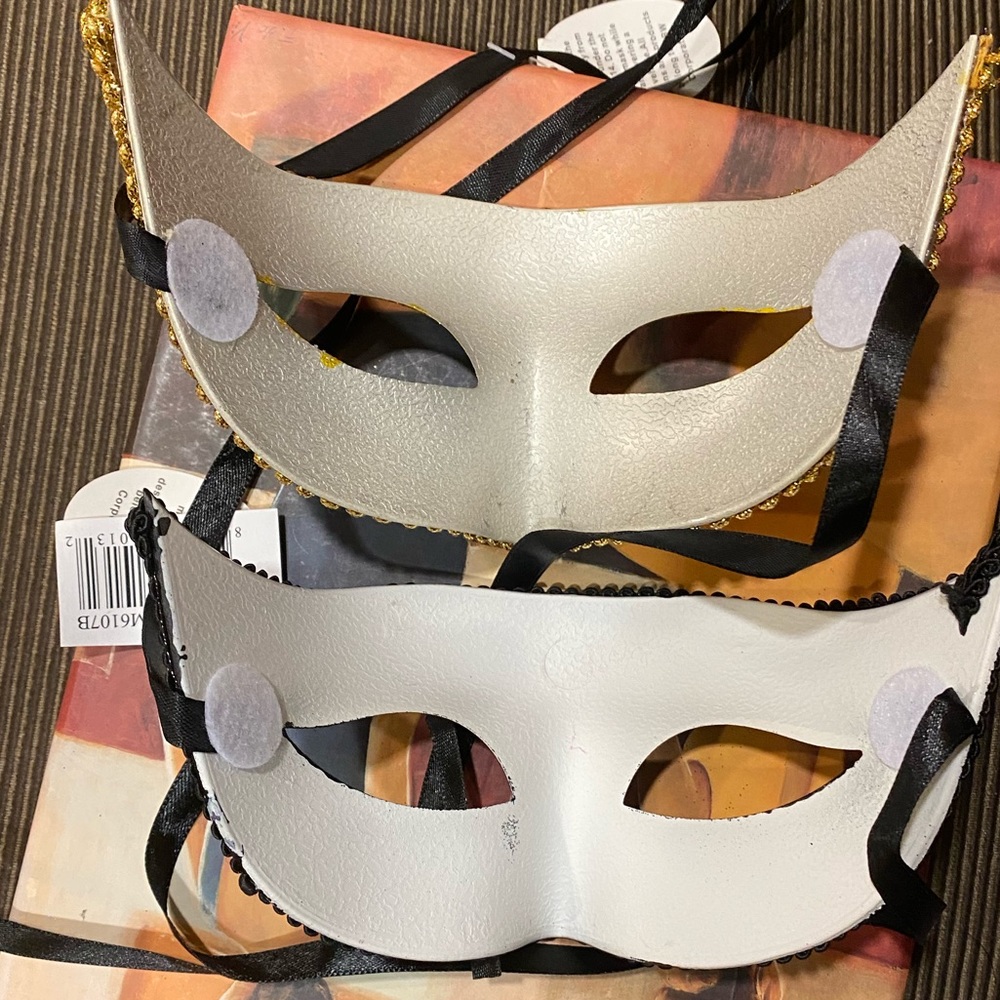 Glittered Gold Masquerade Mask - Picture 4 of 7